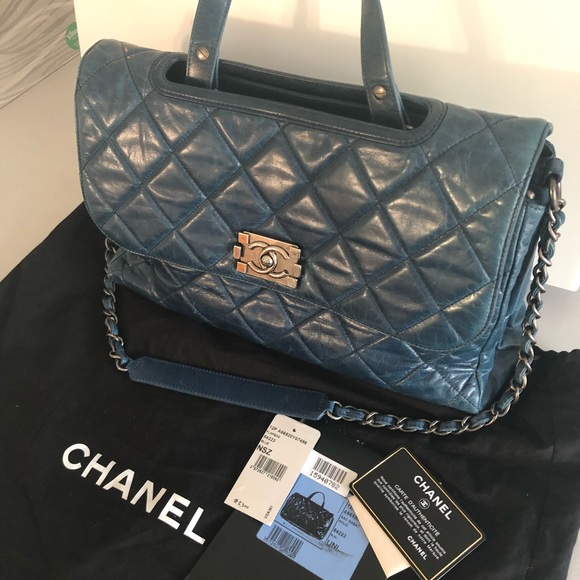 CHANEL Handbags - 😱🤩🎉🎉Chanel special Limited Edition medium bag
